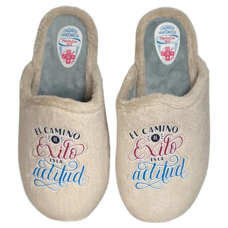 Zapatillas de Casa Natalia Gil Éxito 4000 Beige